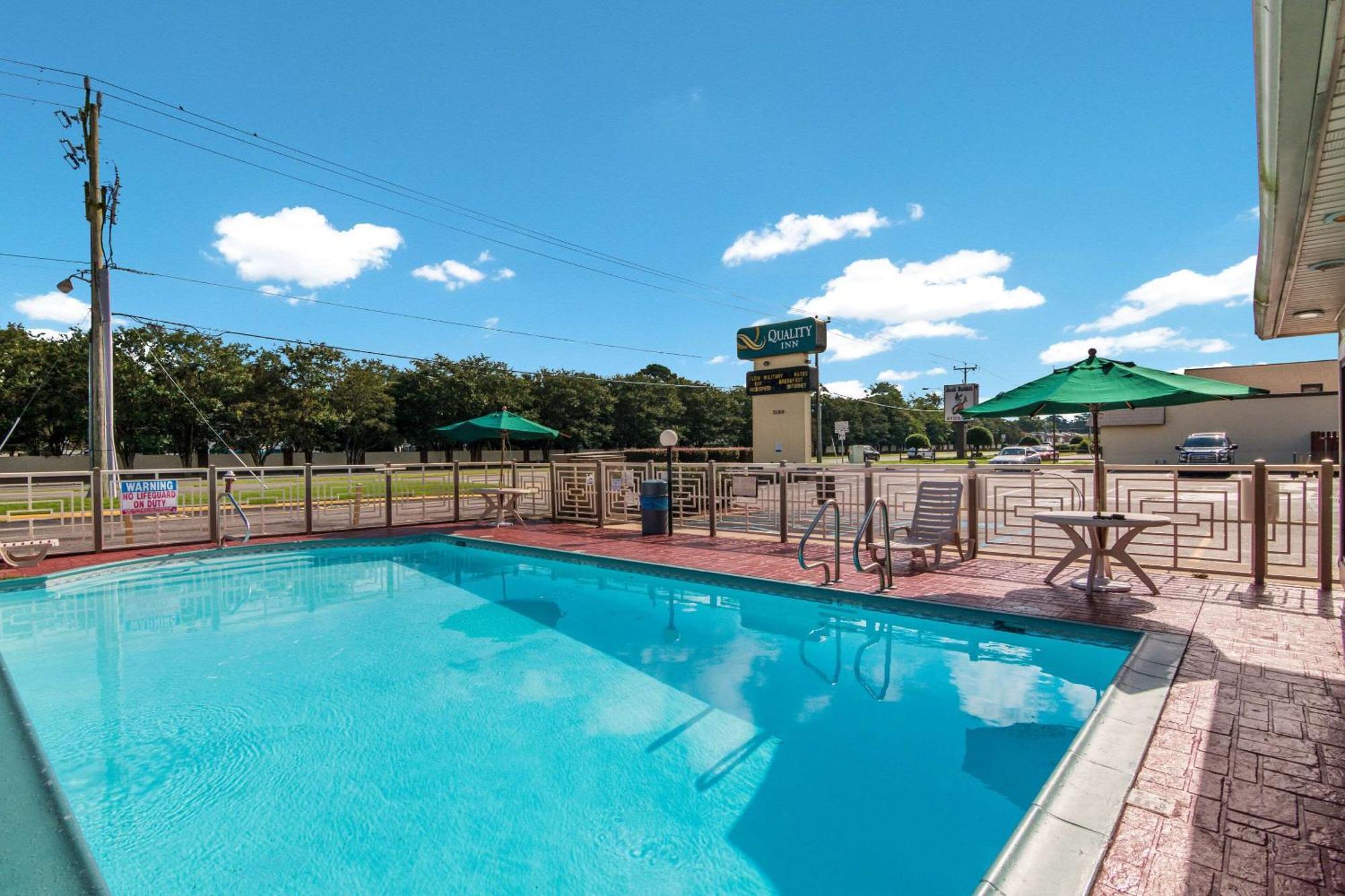 Quality Inn Little Creek Virginia Beach Exterior photo