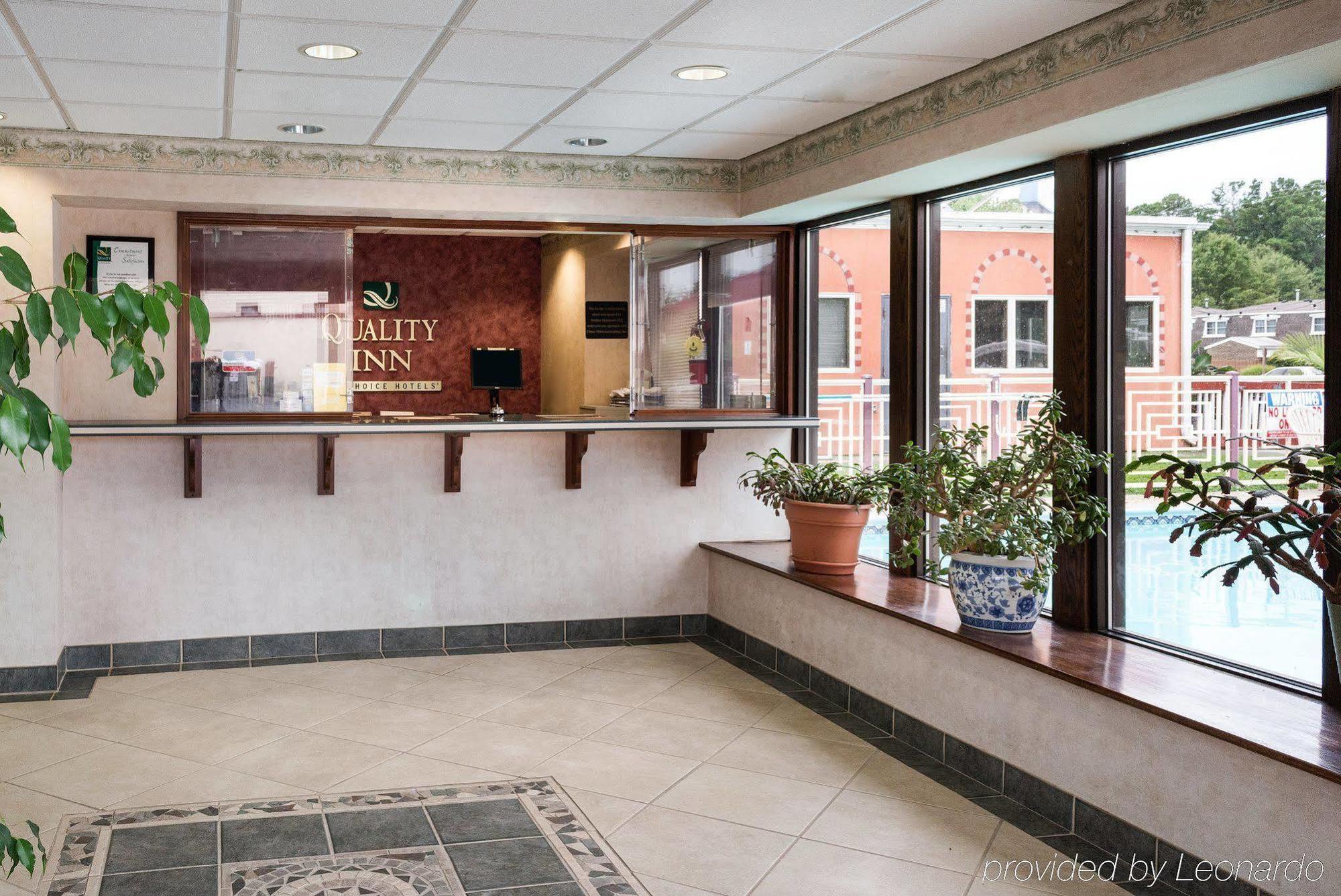 Quality Inn Little Creek Virginia Beach Exterior photo