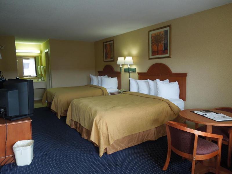 Quality Inn Little Creek Virginia Beach Exterior photo